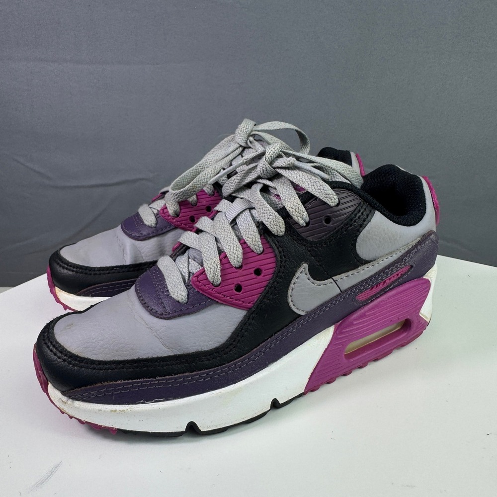 Nike Air Max 90 GS Kids Size 1Y Dark Raisin Gray Purple Casual Shoes HF6358-003 - Picture 3 of 16
